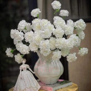 binh-cam-hoa-gom-su-dang-gio-cua-mui3